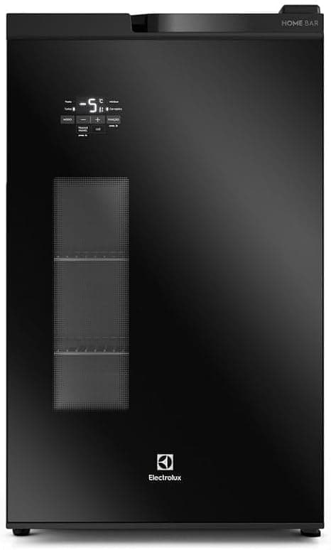 Cervejeira Electrolux 100 litros EB100 preta com porta de vidro panorâmico, display digital White Touch e iluminação LED